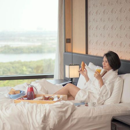Hotel Crowne Plaza Tainan By Ihg Exterior foto