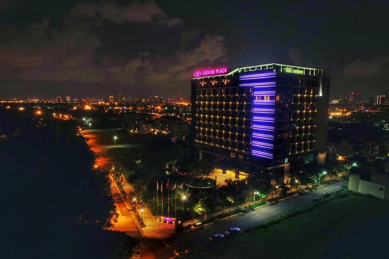 Hotel Crowne Plaza Tainan By Ihg Exterior foto Crown Towers Manila